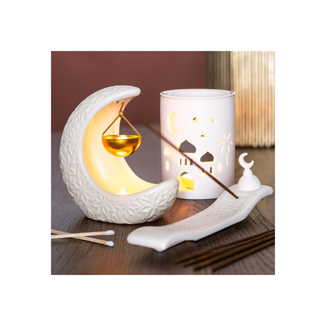 Gothic Gifts Crescent Moon Hanging Oil Burner
