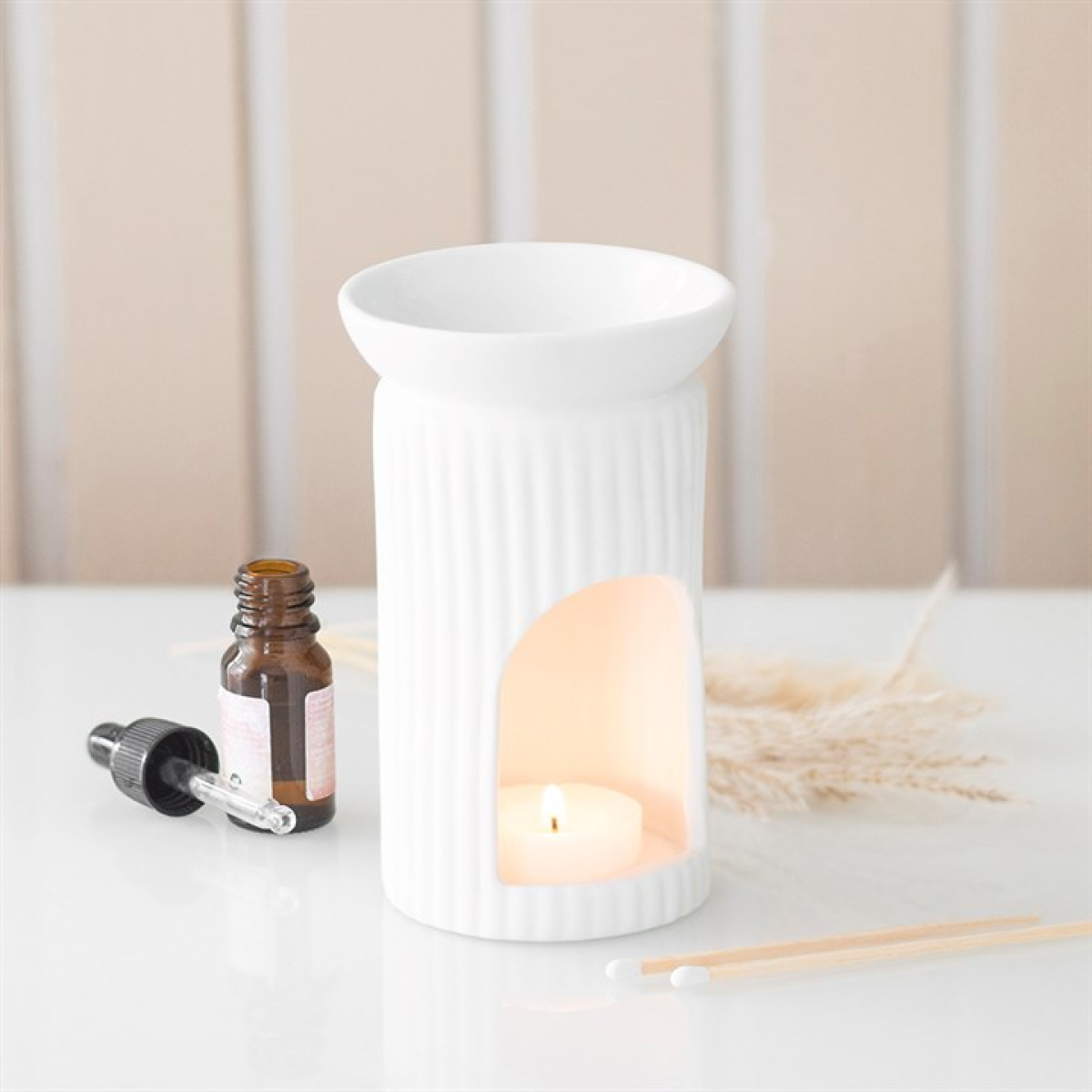 Gothic Gifts Ribbed Column Oil Burner